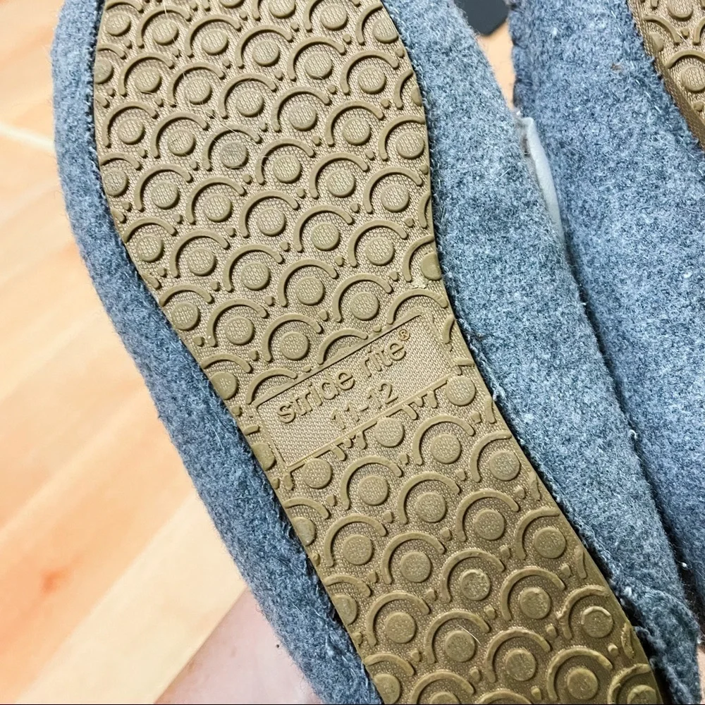 Stride Rite Gray Sherpa Lined Gabriel Wool Moccasins Kids Size 11/12